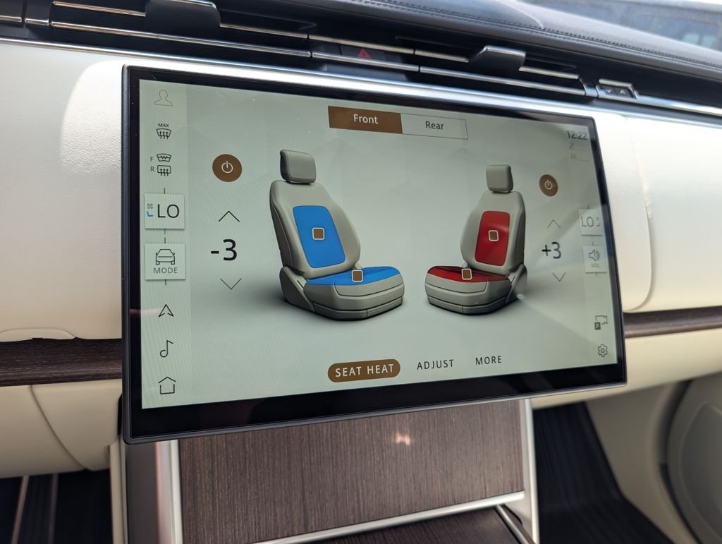 New 2026 Varesine Blue Land Rover SE image 12