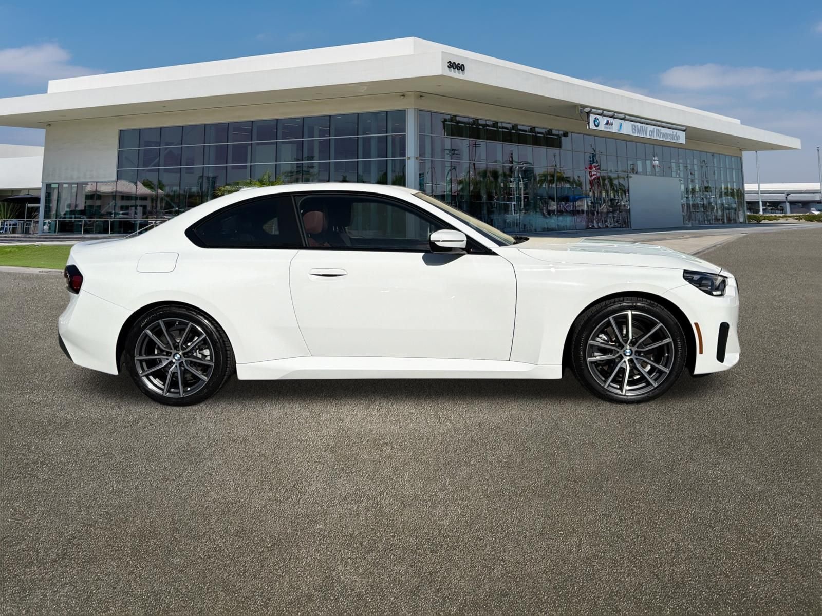 Used 2026 Alpine White BMW 230i image 12