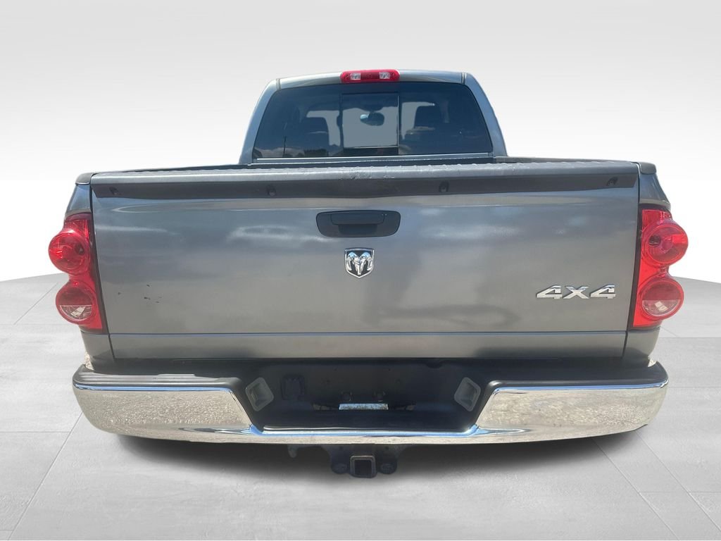 Used 2008 Gray Dodge SLT image 41