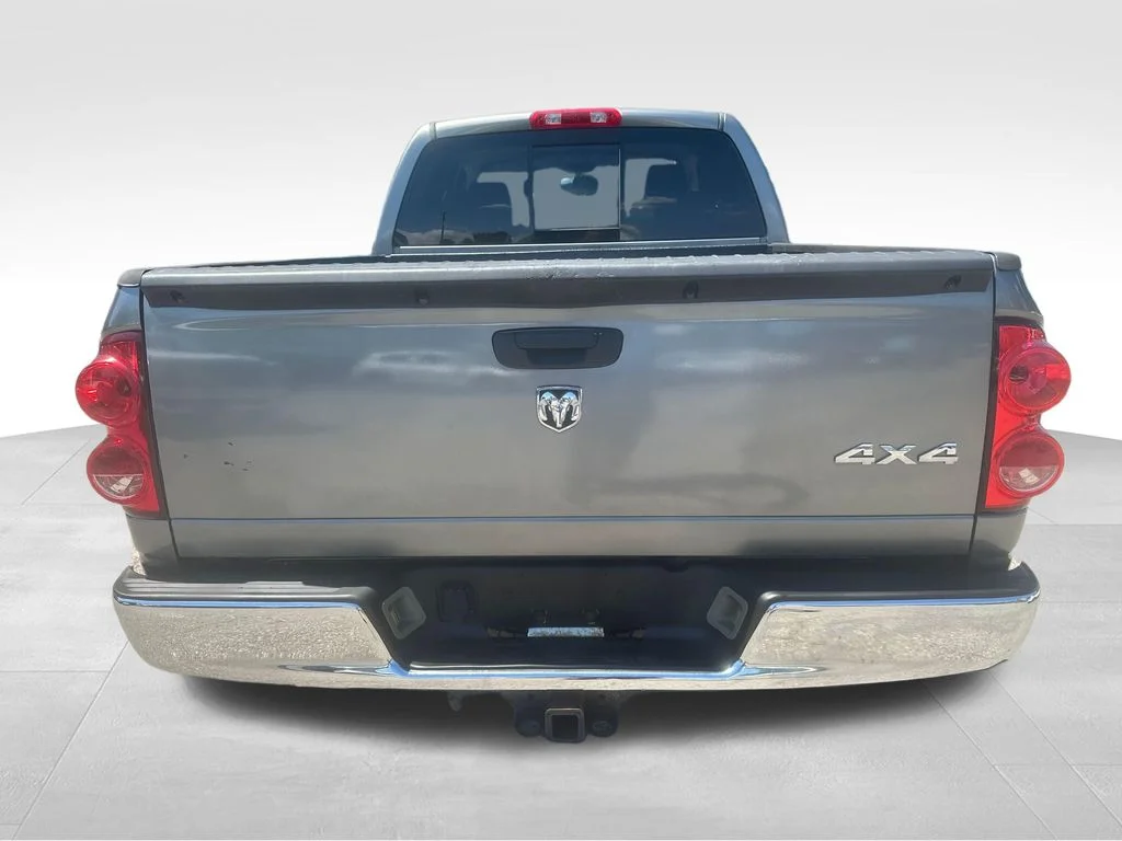 Used 2008 Gray Dodge SLT image 41