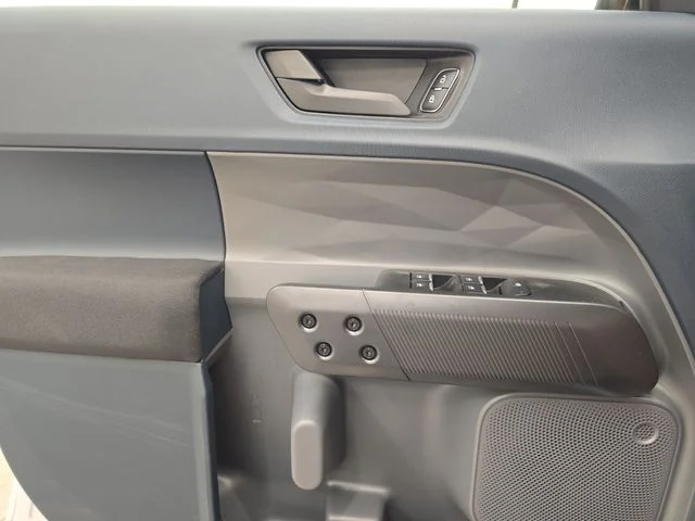 New 2026 Space White Metallic Ford XL image 37