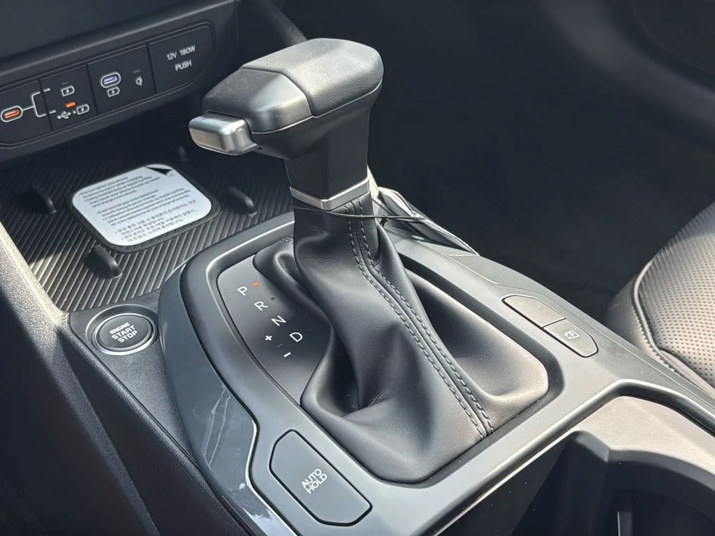 New 2026 White Kia EX image 44