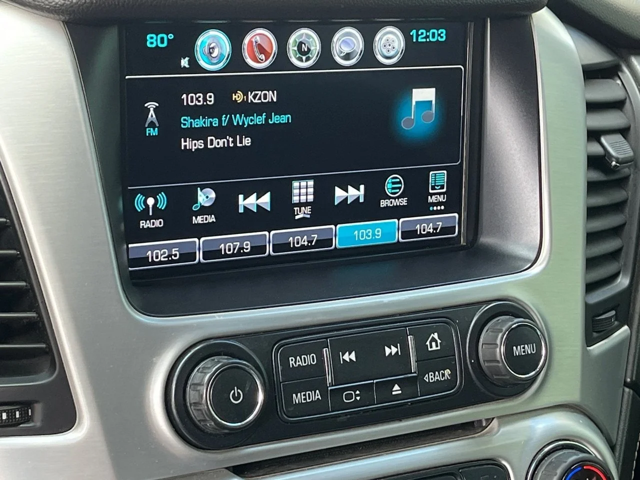 Used 2020 Onyx Black GMC SLT image 23