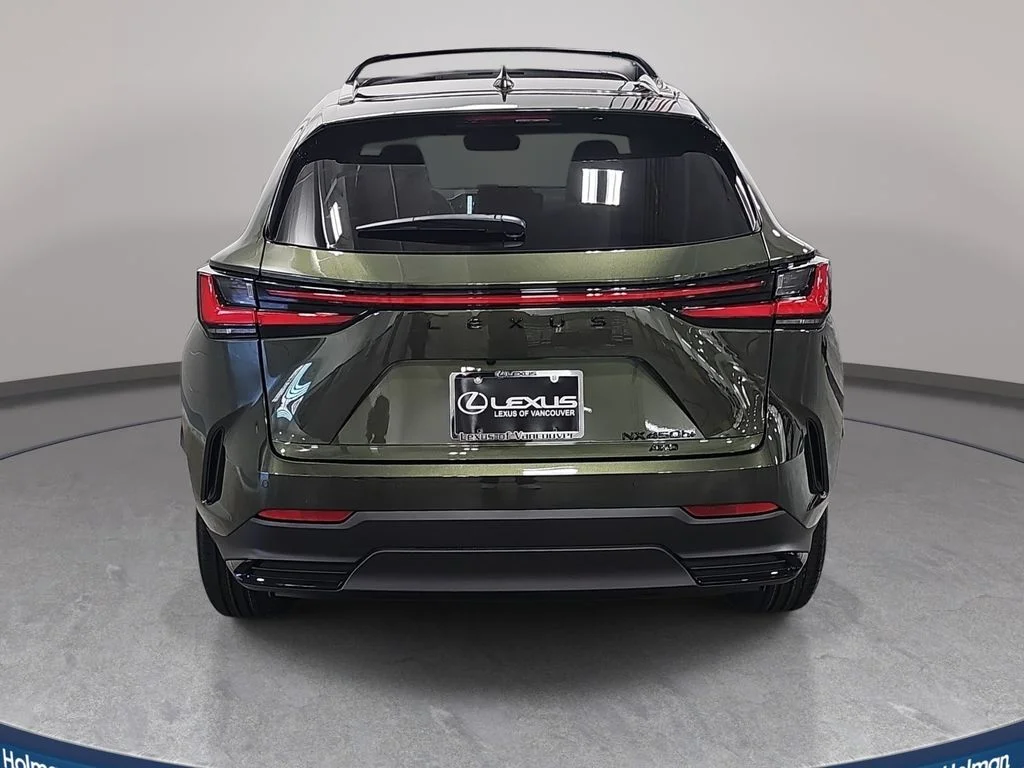 New 2026 Nori Green Pearl Lexus PREMIUM PLUS AWD image 4