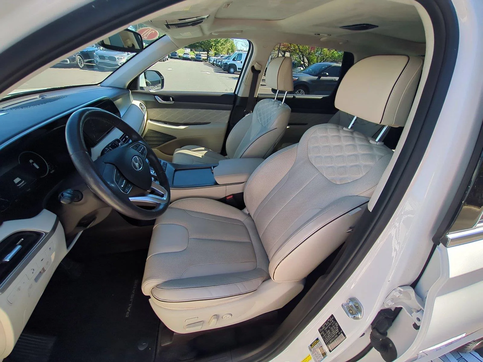 Used 2020 Hyper White Hyundai Limited image 17