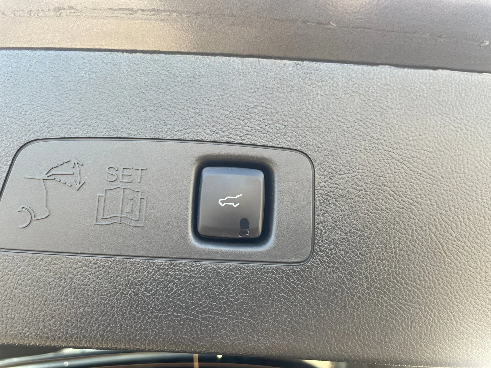 Used 2025 GRAY Lincoln PREMIERE AWD image 11