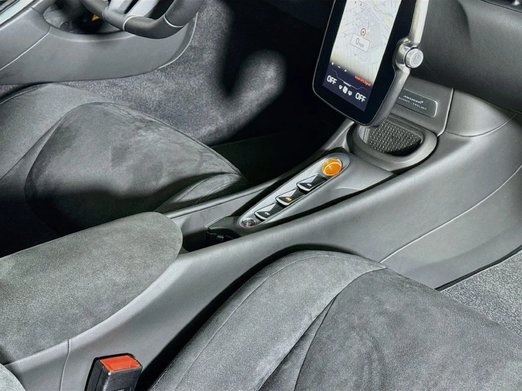 New 2026 Onyx Black McLaren  image 18