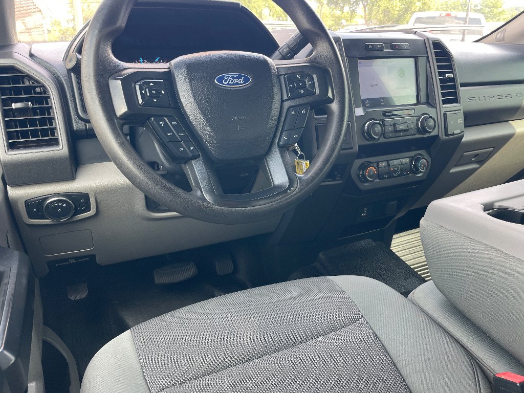 Used 2021 Iconic Silver Metallic Ford XL image 2
