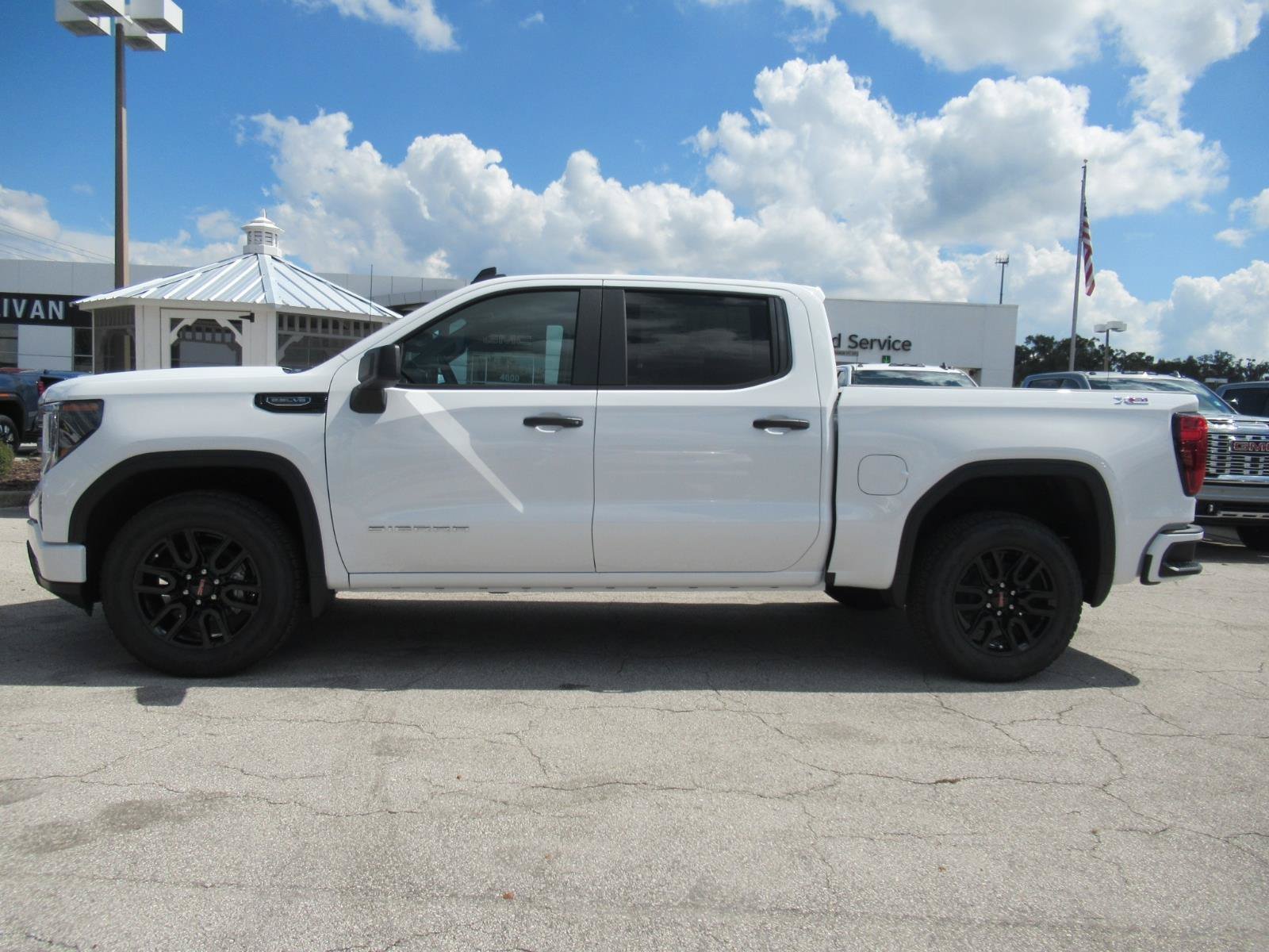 2026 GMC Sierra 1500 Pro - Photo 4