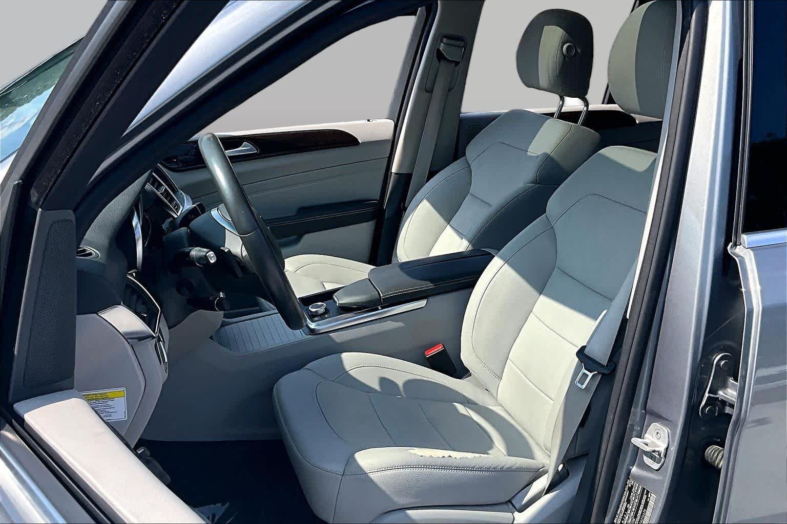 Pre-Owned 2014 Mercedes-Benz ML 350