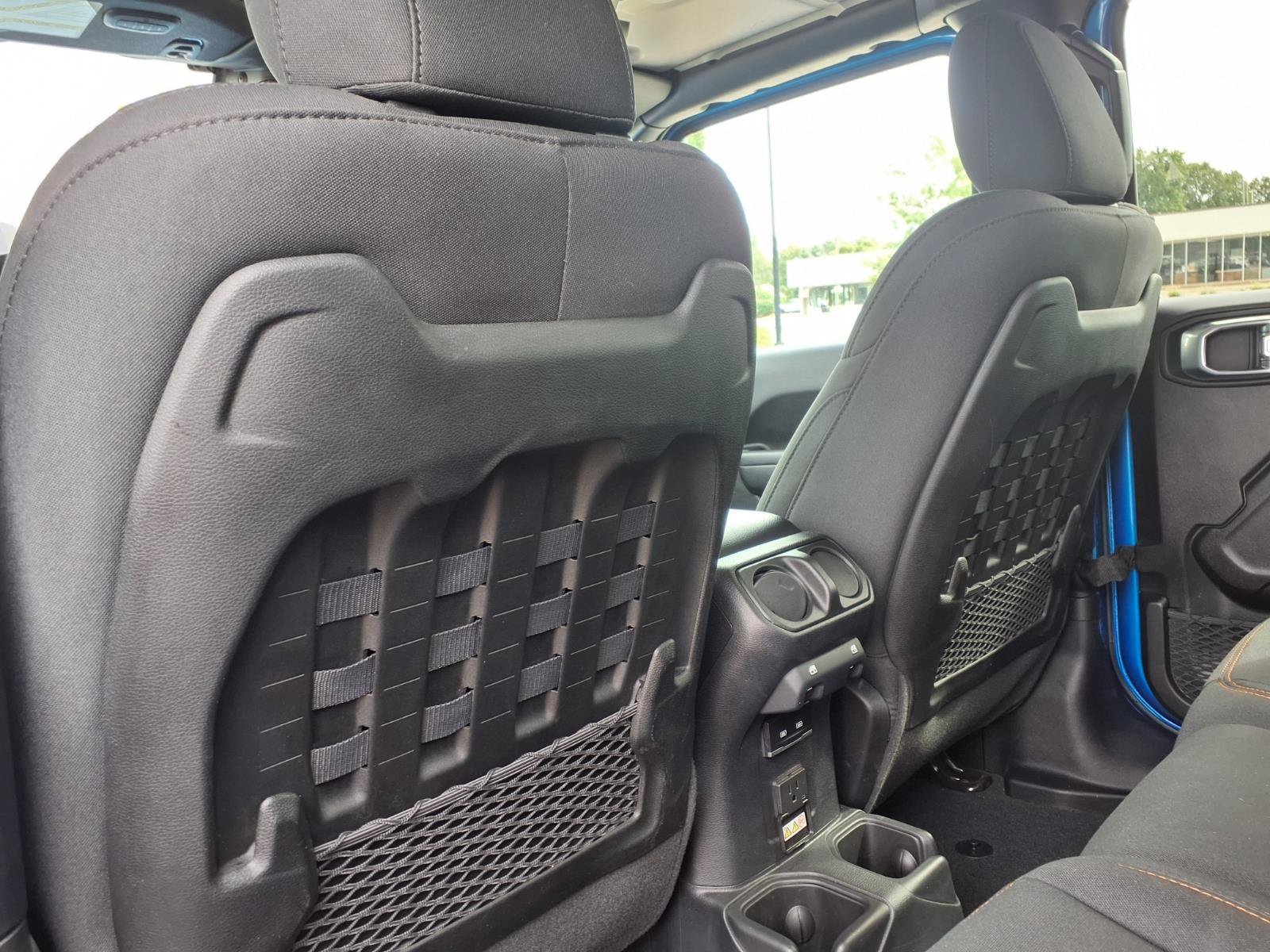 Certified Used 2023 Hydro Blue Pearlcoat Jeep Mojave image 7