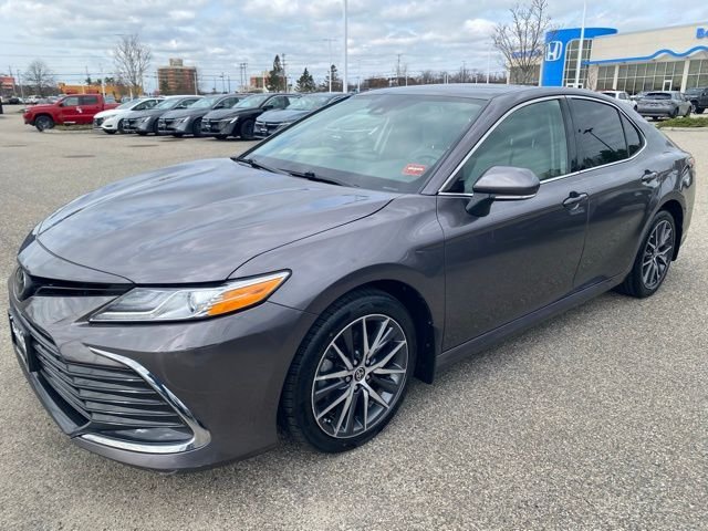 Used 2023 Gray Toyota XLE image 9
