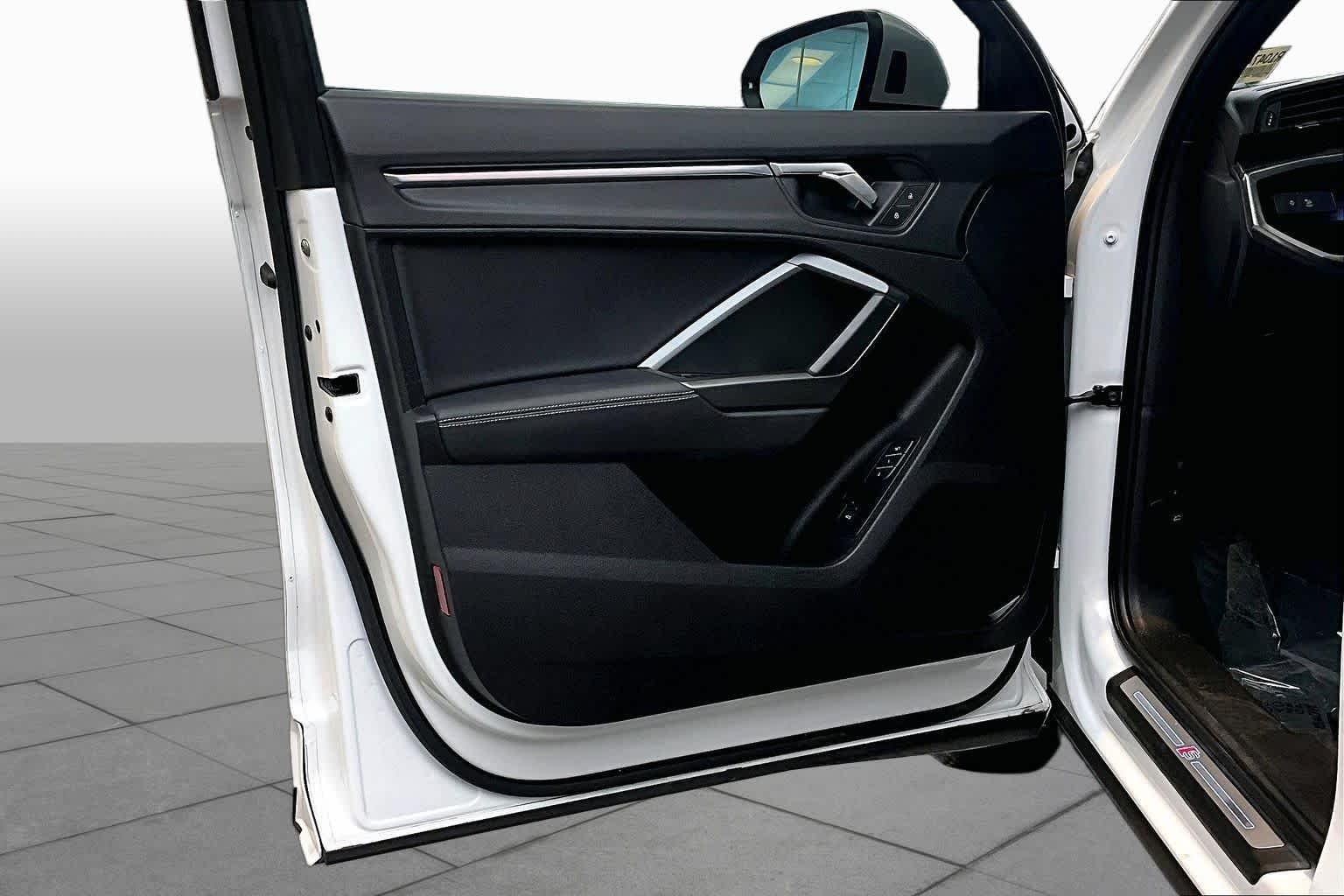 Used 2024 Glacier White Metallic Audi S line Premium Plus image 22