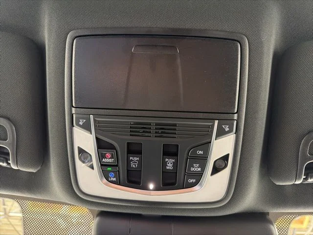 2025 Acura RDX Base - Photo 28