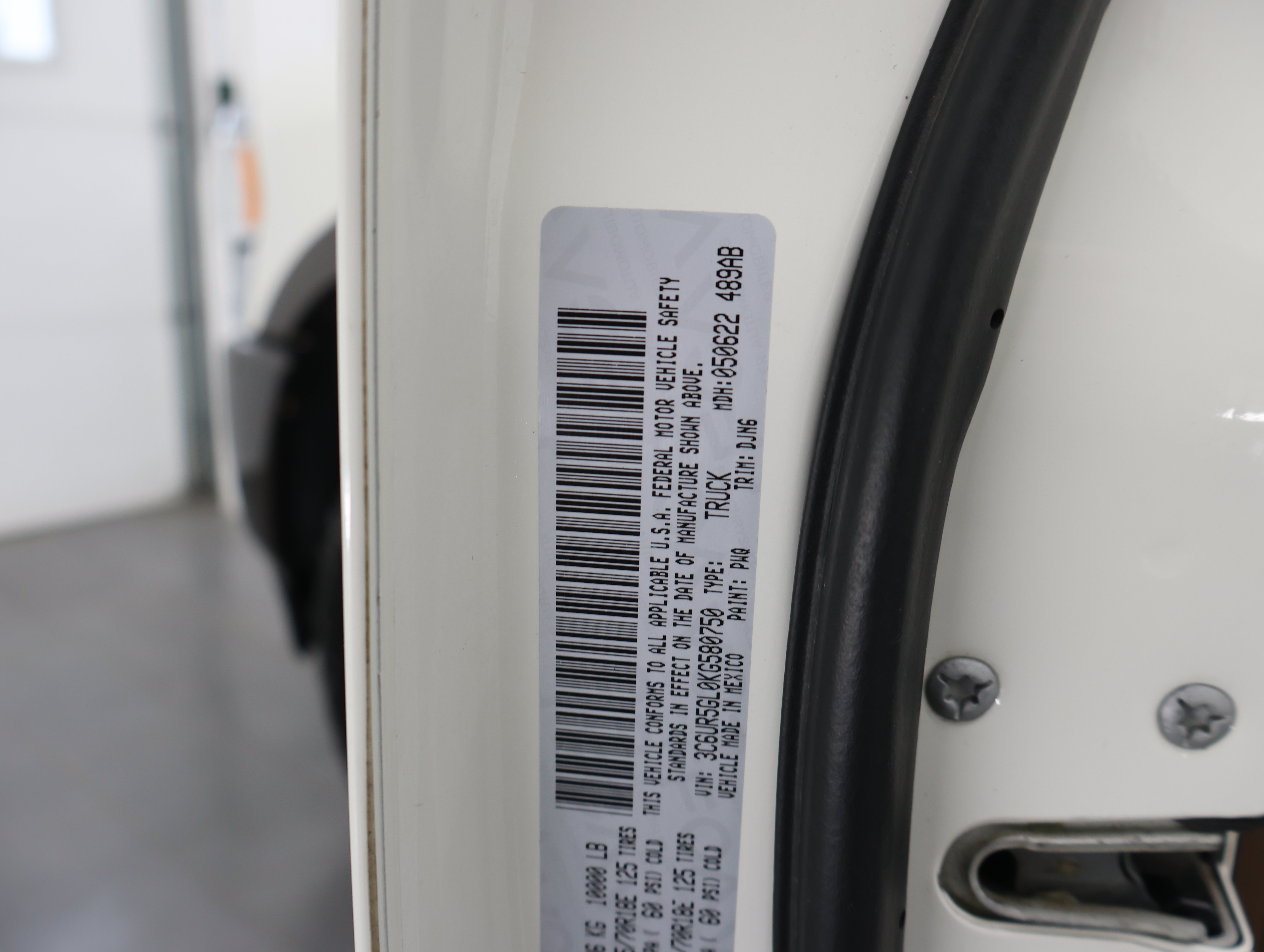 Used 2019 Pearl White Ram 4x4 Crew Cab Longhorn: CREW-SHORT-LARAMIE LONGHORN-6.7L DIESEL-TOW TECH-ADAPTIVE CRUISE image 69