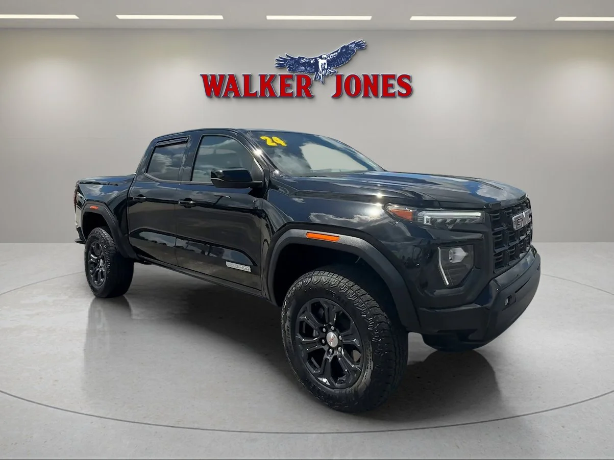 2024 GMC Canyon 2WD Elevation Crew Cab Short Box's photo