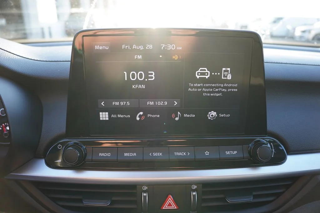 Used 2023 Gravity Gray Kia LXS image 22