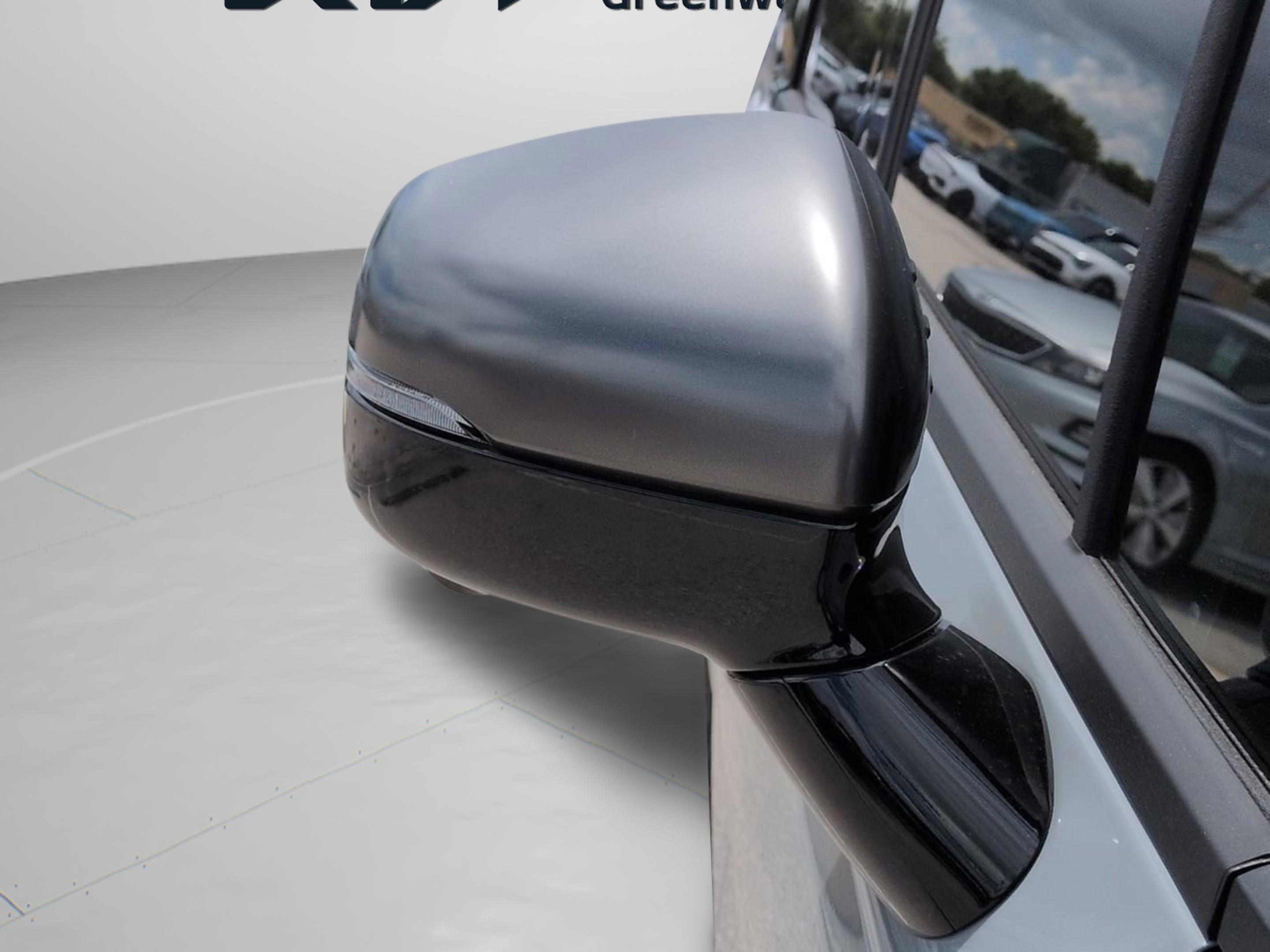 New 2026 Ceramic Silver Kia SX Prestige image 40