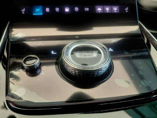 2027 Cadillac Escalade Sport - Photo 29