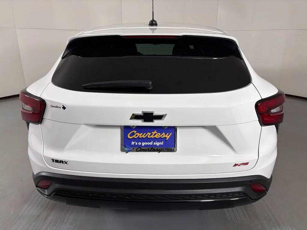 2026 Chevrolet Trax RS - Photo 8