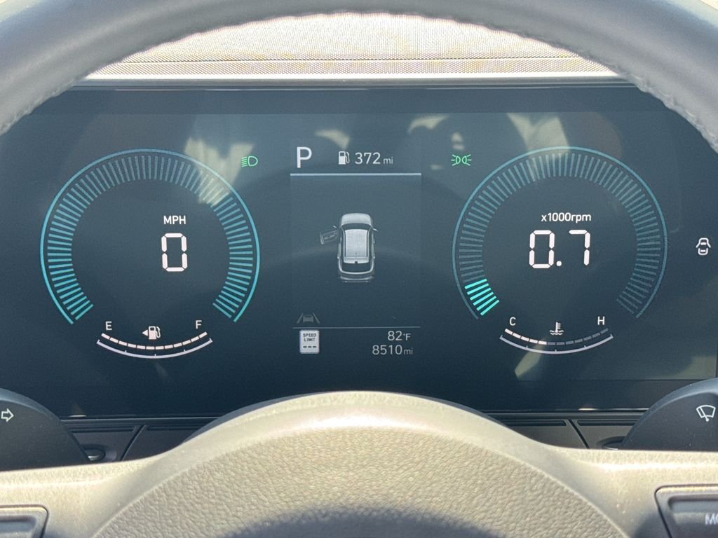 Used 2025 Gray Hyundai SEL image 26