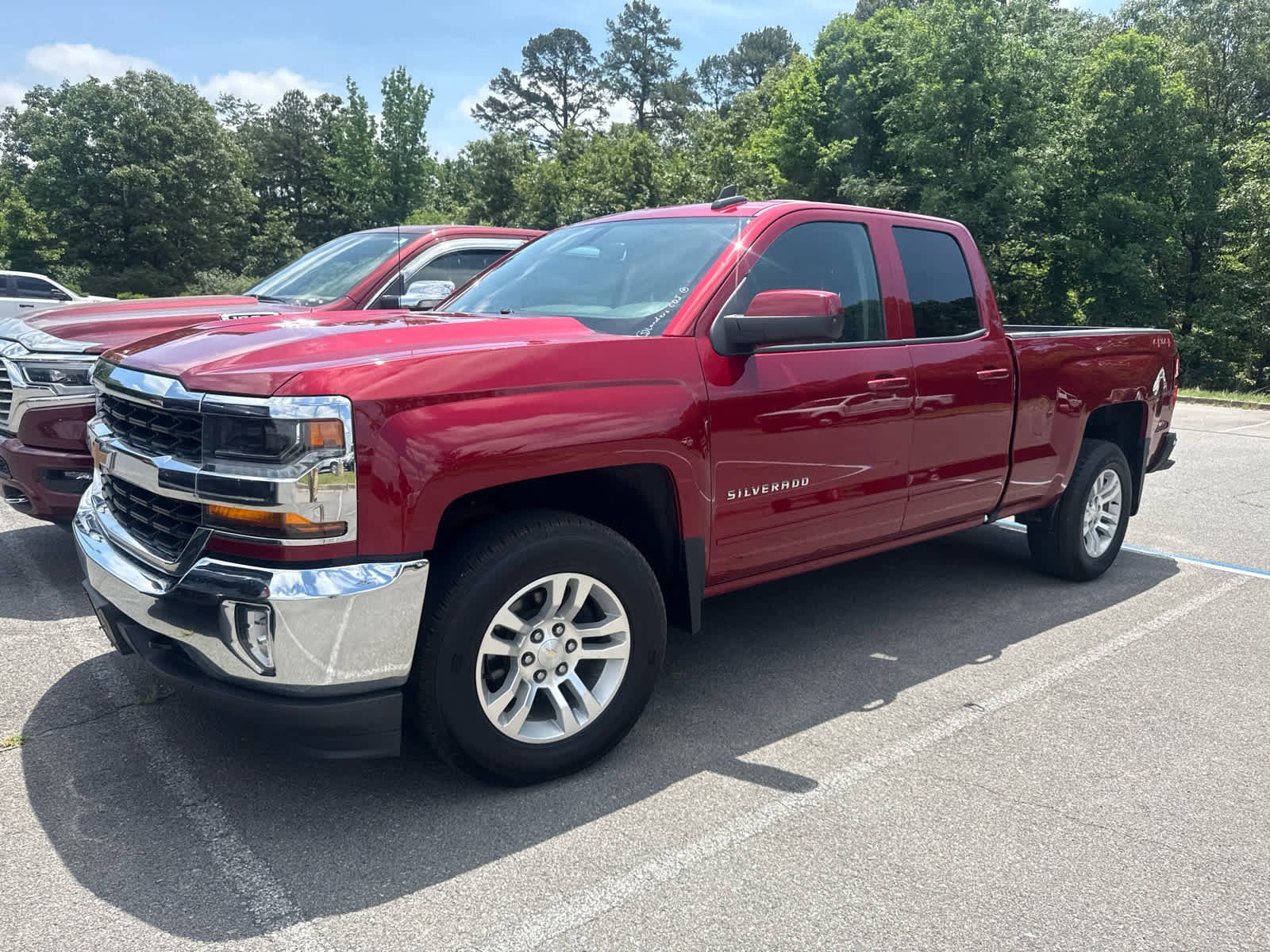 2019 Chevrolet Silverado 1500 LT 4x4 Double Cab Std Box's photo