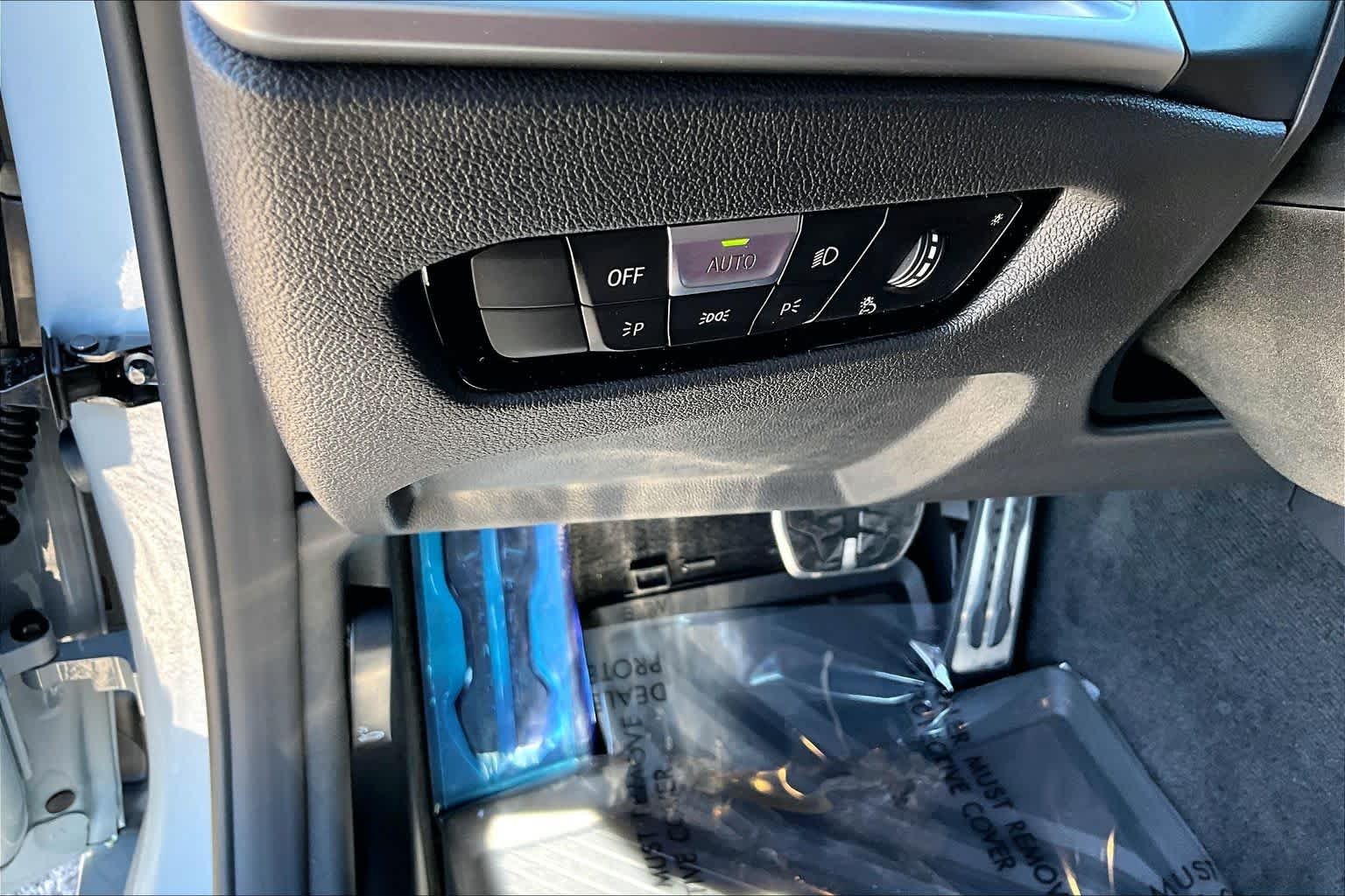 New 2026 Brooklyn Grey Metallic BMW M440i image 20