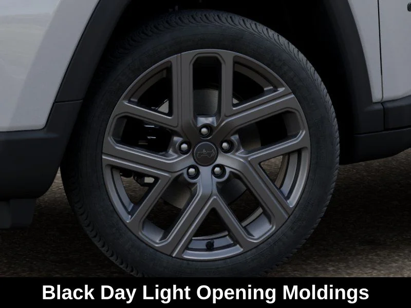 New 2026 Bright White Clear-Coat Exterior Paint Jeep Limited image 9