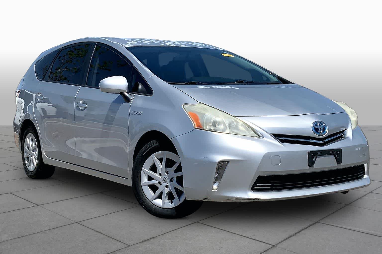Used 2013 Toyota Prius v Three with VIN JTDZN3EU7D3225672 for sale in El Paso, TX