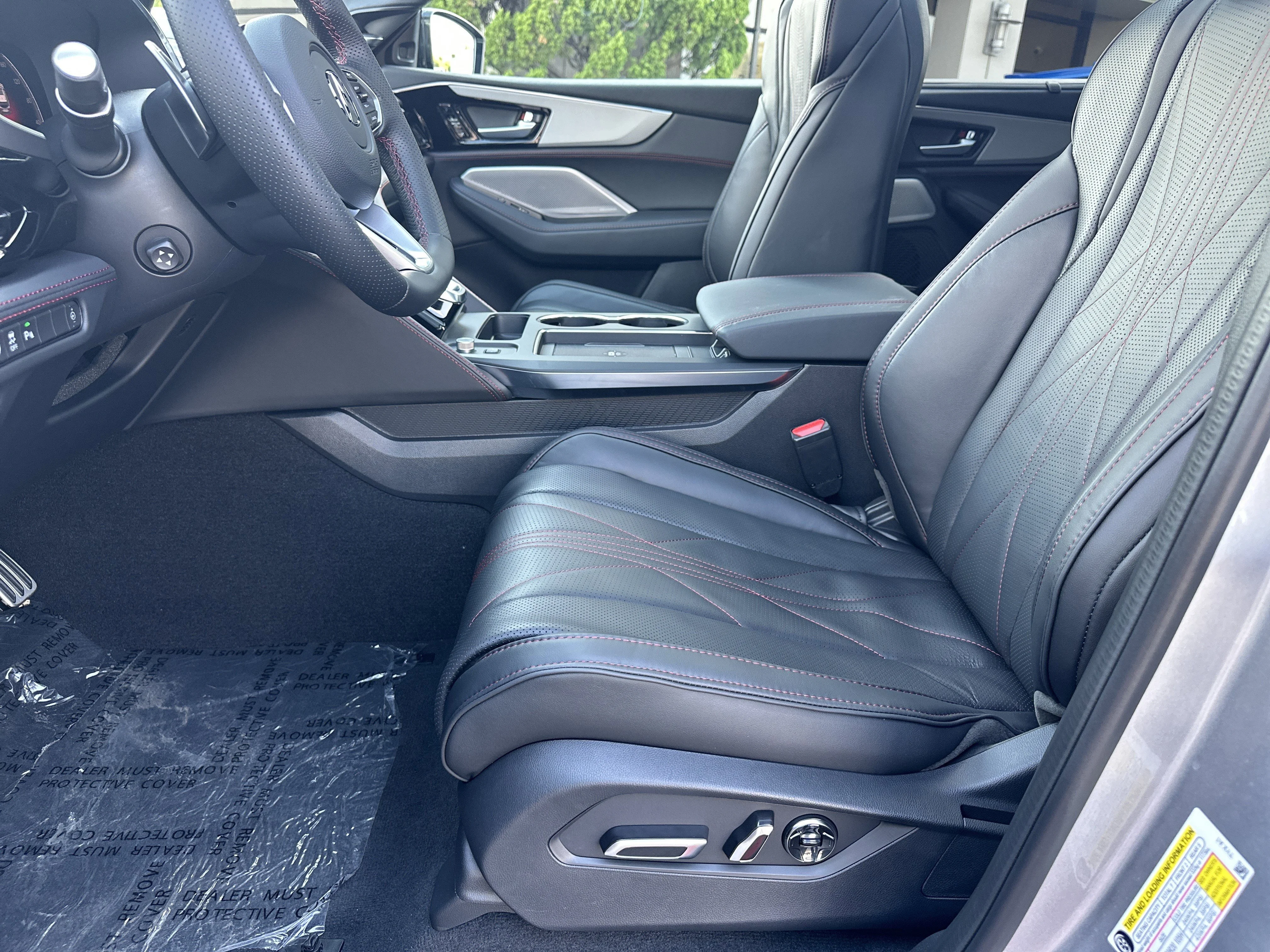 New 2026 Solar Silver Metallic Acura w/A-Spec Advance Package image 9