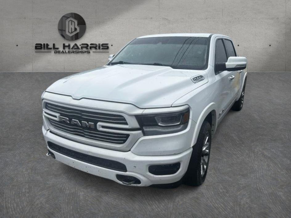 2022 RAM 1500 Laramie 4x4 Crew Cab 5'7's photo