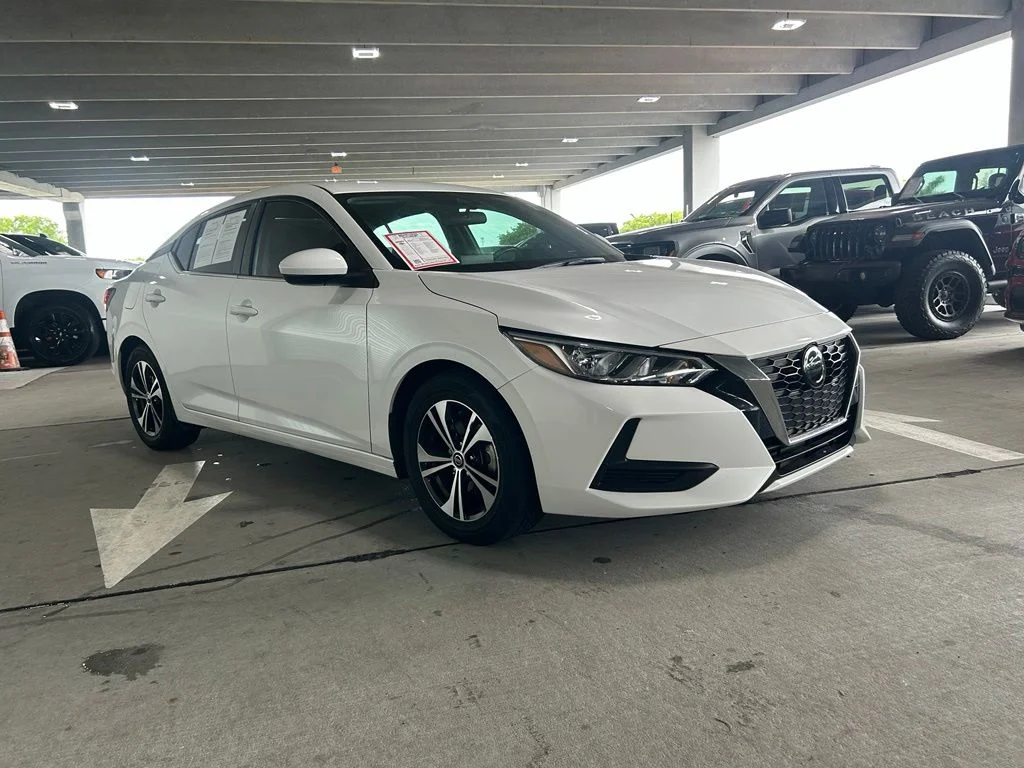 Used 2022 Aspen White TriCoat Pearl Nissan SV image 6