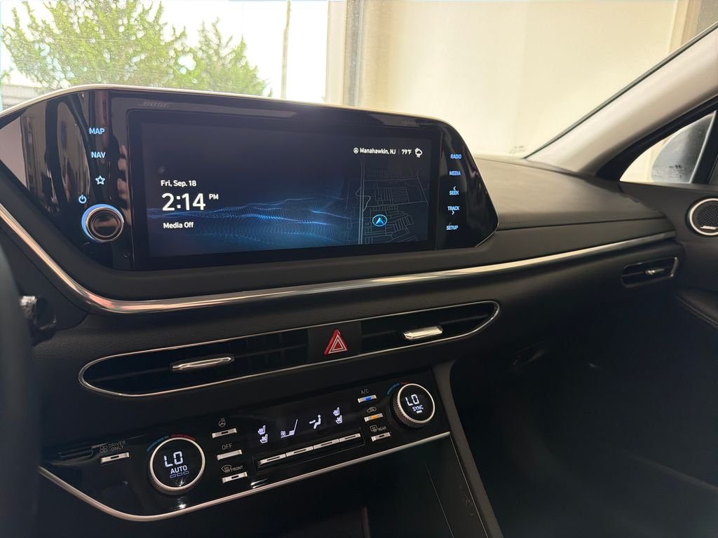 Used 2023 Red Hyundai Limited image 18
