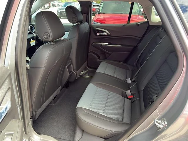 New 2026 Sterling Gray Metallic Chevrolet LT image 5