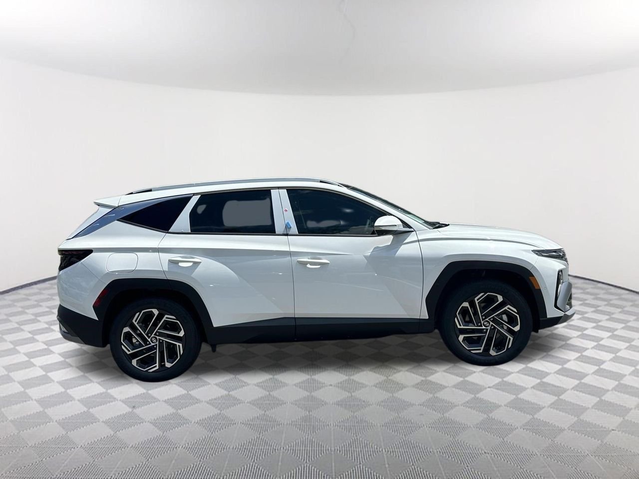 New 2026 Creamy White Pearl Hyundai Limited image 4