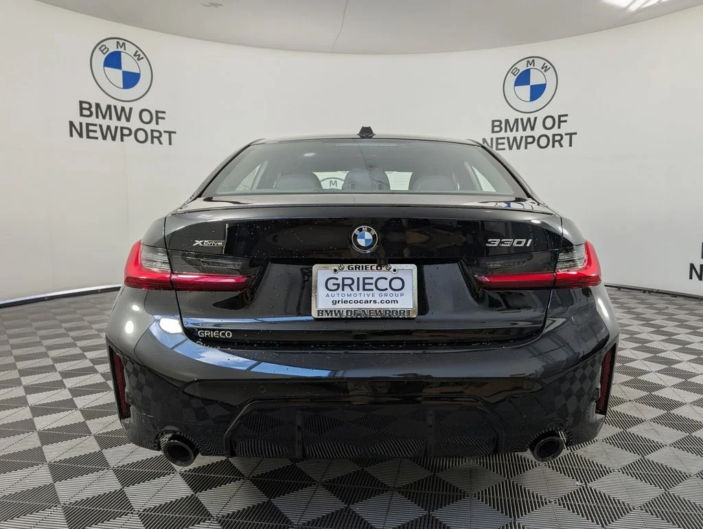 New 2026 Black Sapphire Metallic BMW 330i xDrive image 7