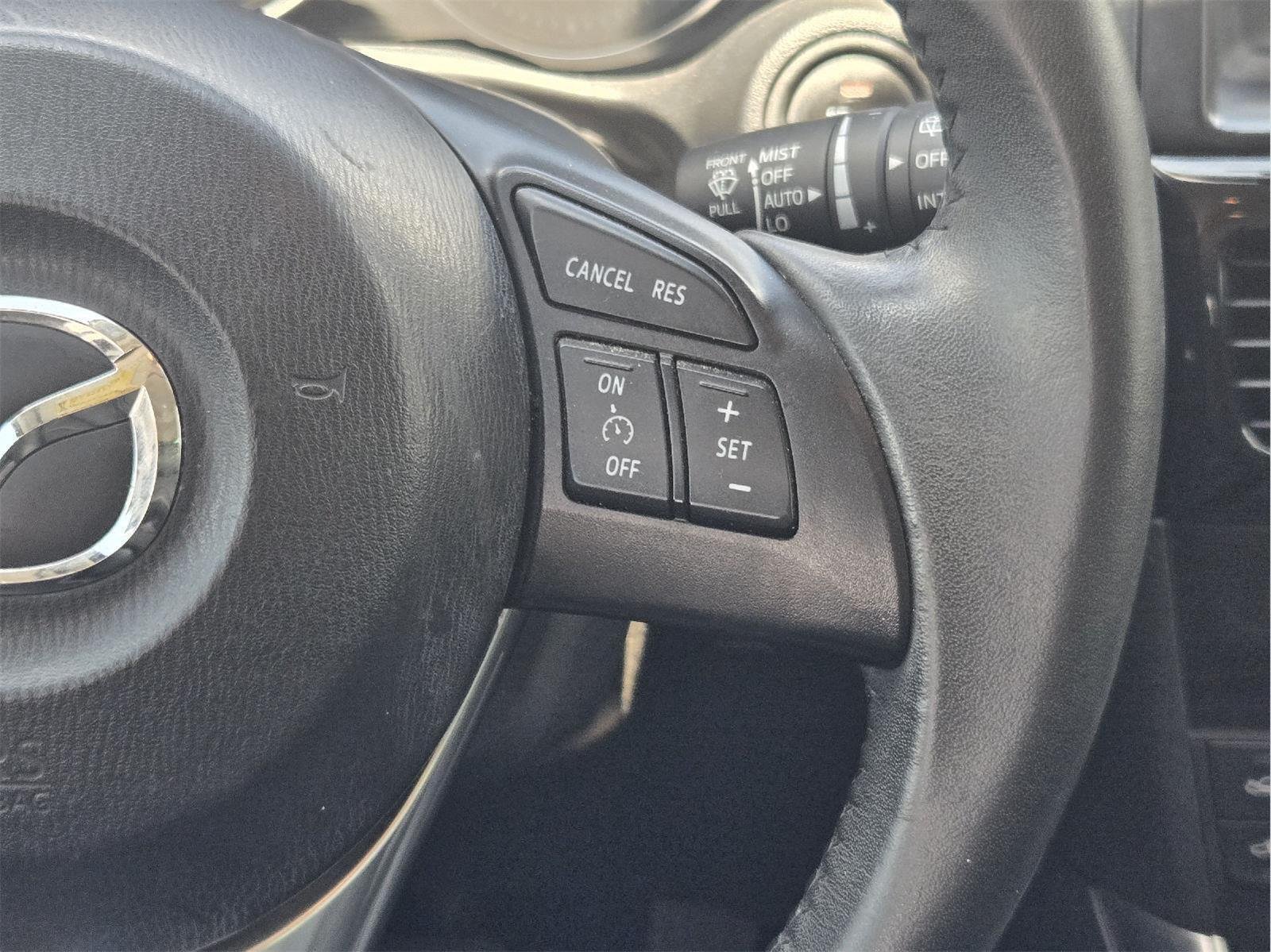 Used 2013 Liquid Silver Metallic Mazda Grand Touring image 28