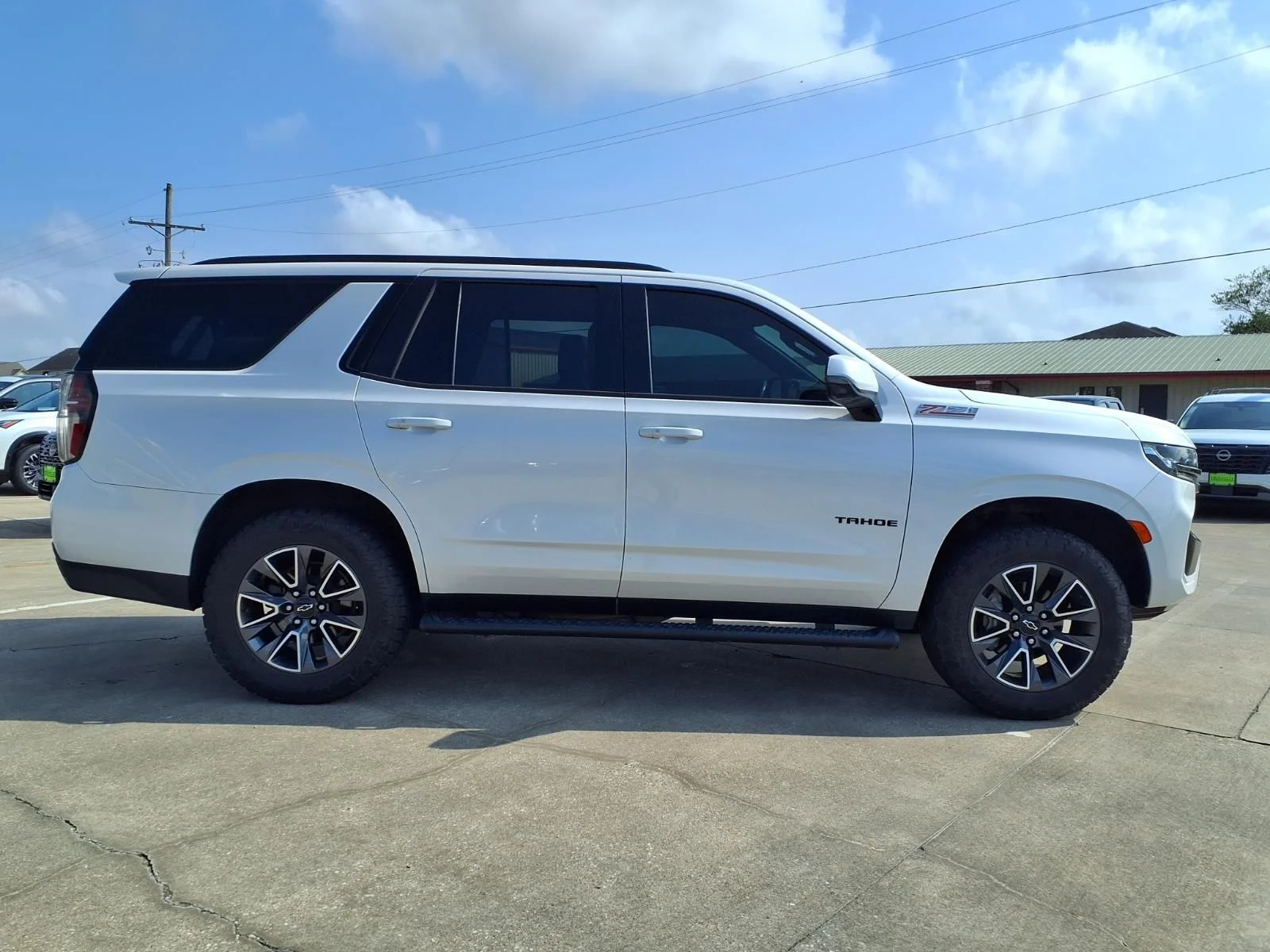 Used 2021 Beige Chevrolet Z71 image 7