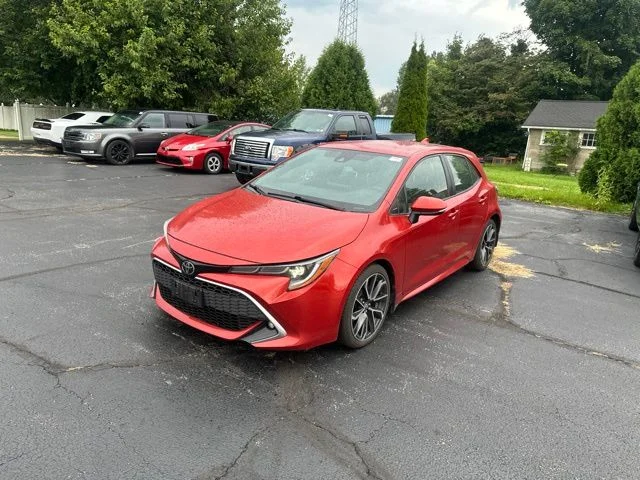 Used 2019  Toyota XSE image 3