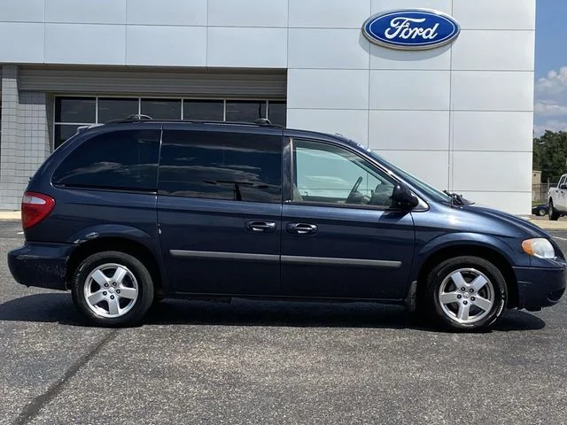 Used 2007 Blue Dodge SXT image 2