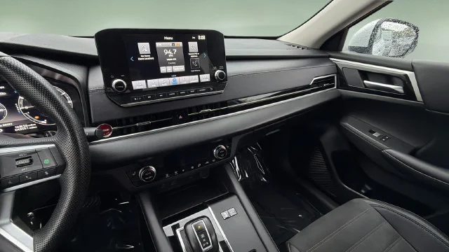 Used 2024  Mitsubishi SE Ralliart image 25