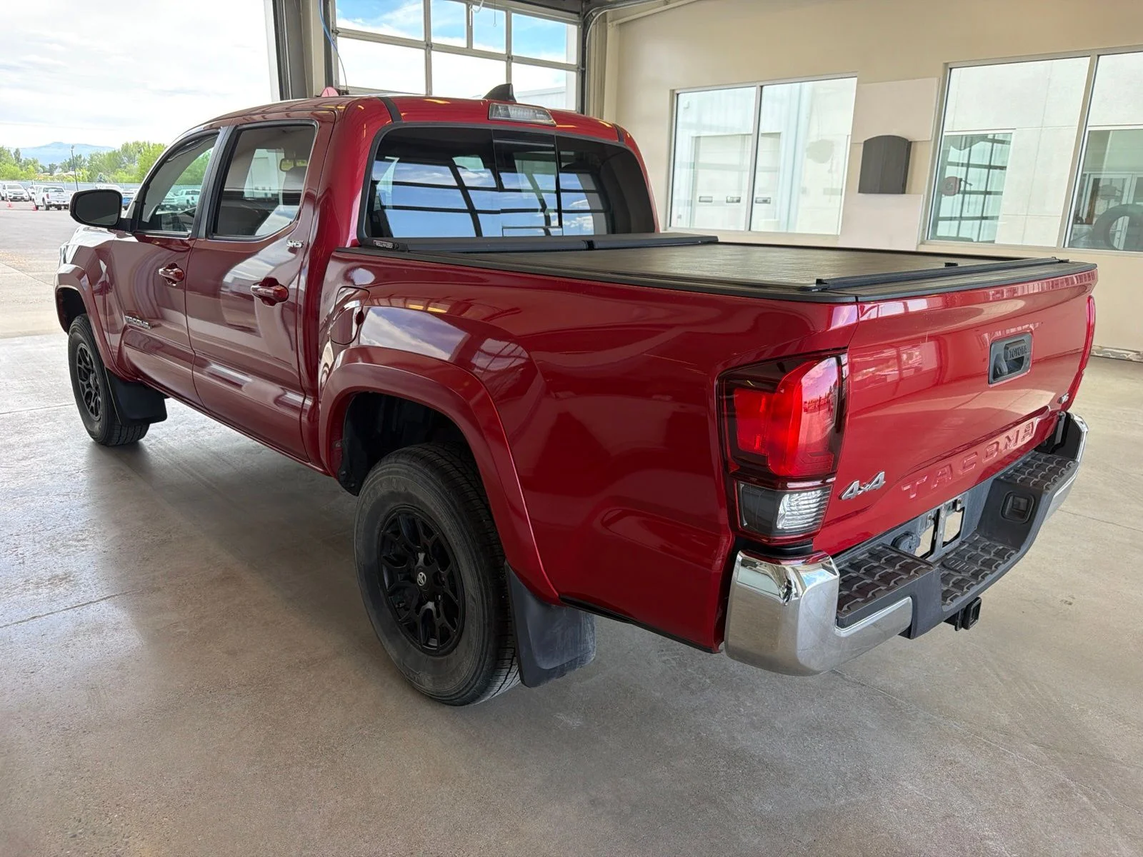 Used 2021 Red Toyota SR5 image 3