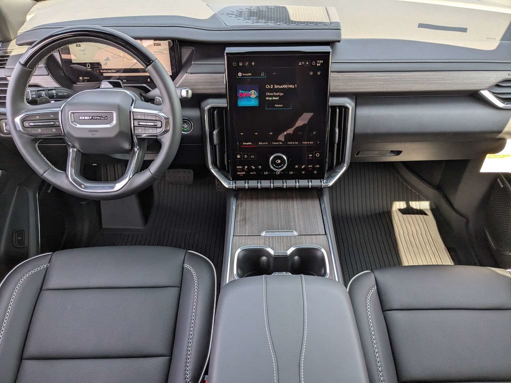 2026 GMC Acadia Denali - Photo 15