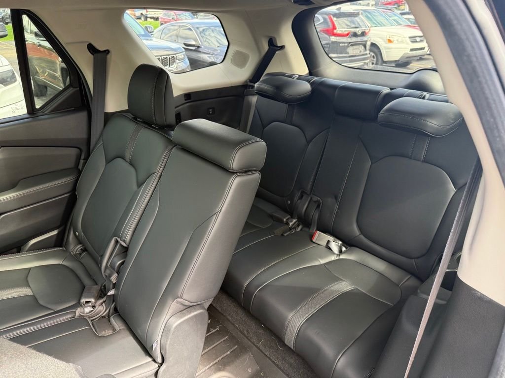 Used 2025 Black Honda Touring image 6