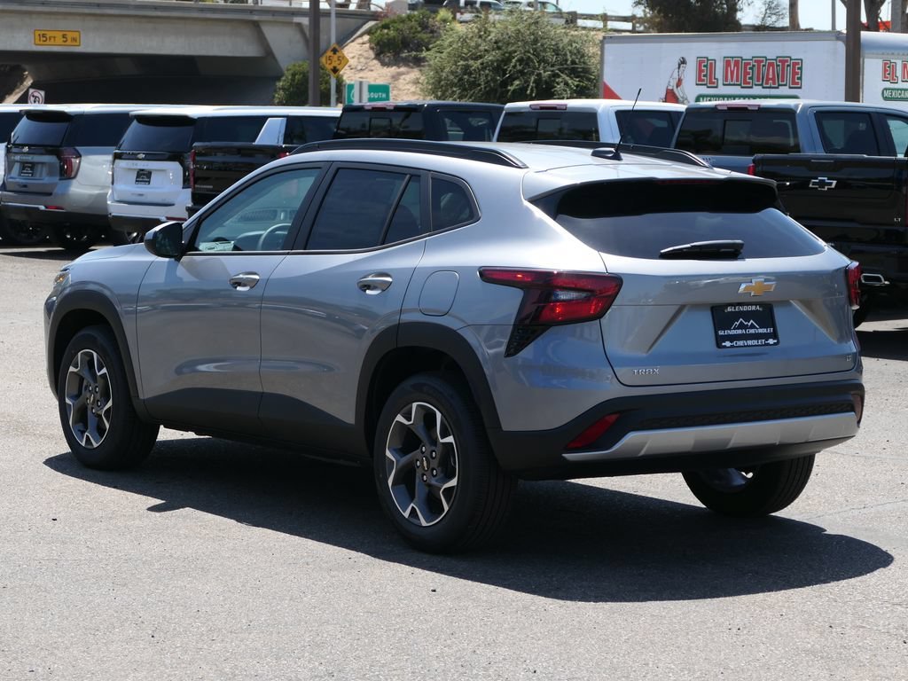 2026 Chevrolet Trax LT - Photo 6