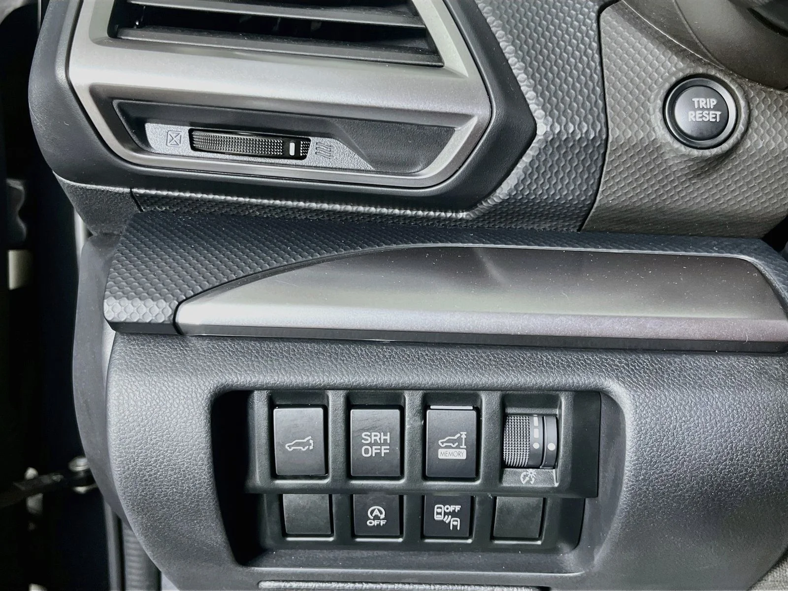 Used 2022 Gray Subaru Premium image 12
