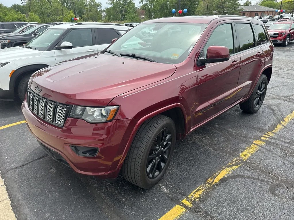 2018 Jeep Grand Cherokee Altitude 4WD's photo