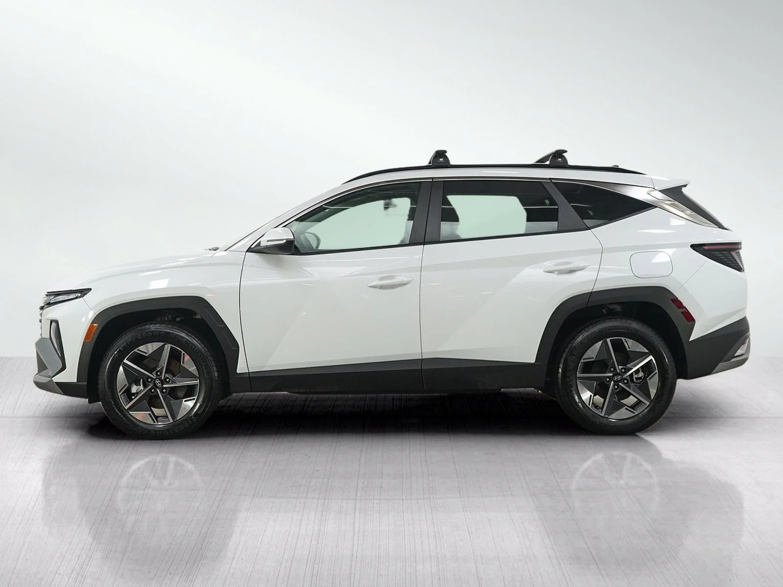 Used 2025 Hyundai Tucson SEL Convenience with VIN KM8JCDD15SU281838 for sale in Wayzata, Minnesota