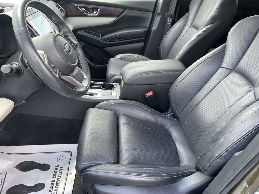 Used 2022 Brown Subaru Touring image 13