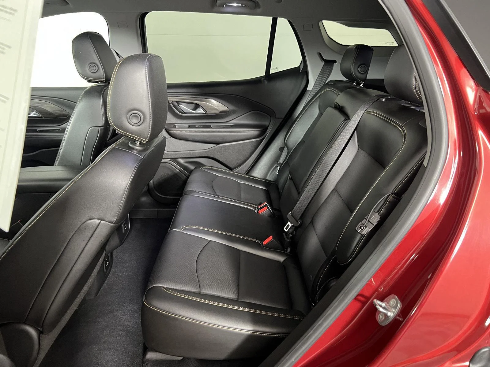 Used 2020 RED QUARTZ TINTCOAT GMC SLT image 29